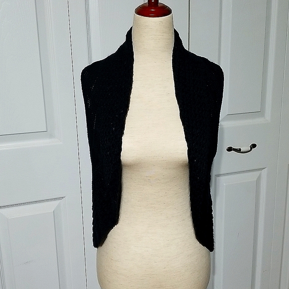 Vintage Knit Shrug Vest - Picture 13 of 14